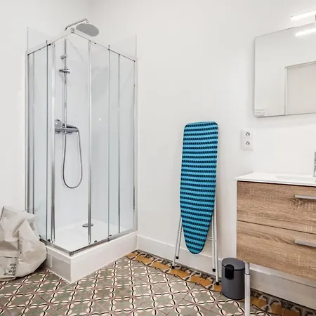 3 - Centre Historique- Haussmannien - Clim-wifi Apartment